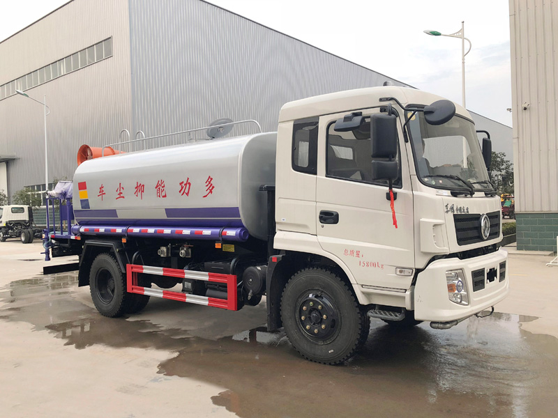 東風(fēng)專底12方噴霧抑塵車 東風(fēng)專底12方噴霧抑塵車